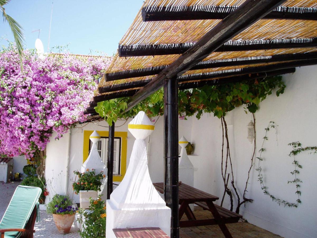 Отель Rio Arade Algarve Manor House Эштомбар Экстерьер фото