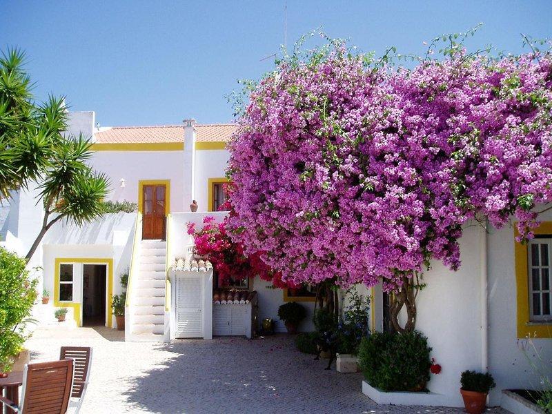Отель Rio Arade Algarve Manor House Эштомбар Экстерьер фото