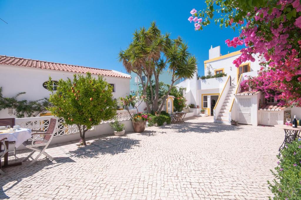Отель Rio Arade Algarve Manor House Эштомбар Экстерьер фото
