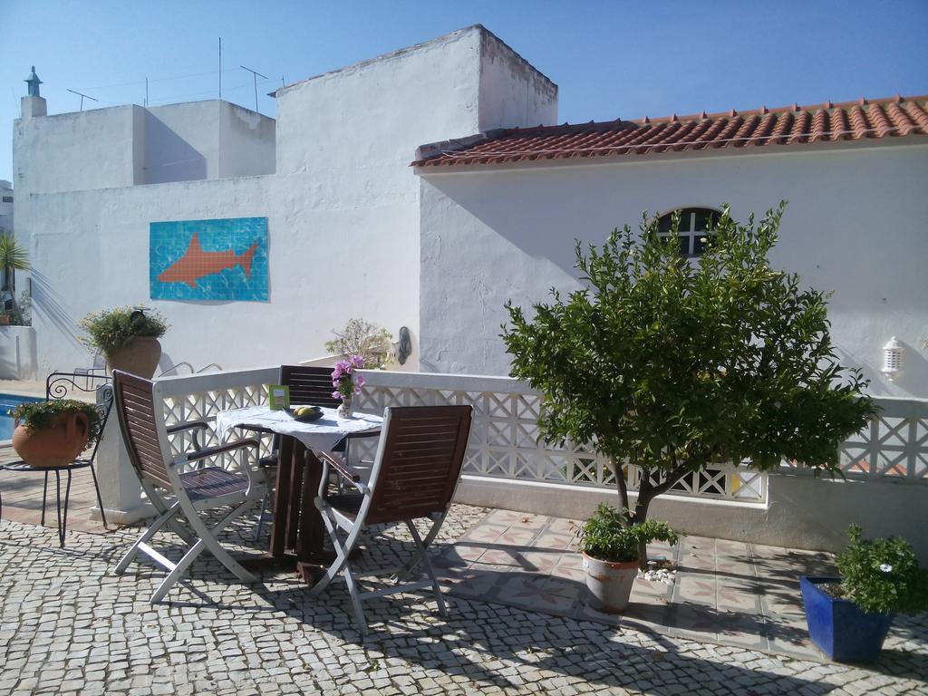 Отель Rio Arade Algarve Manor House Эштомбар Экстерьер фото