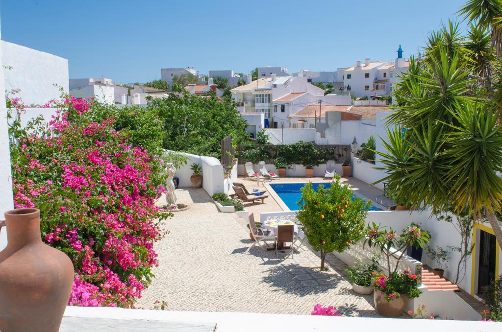 Отель Rio Arade Algarve Manor House Эштомбар Экстерьер фото