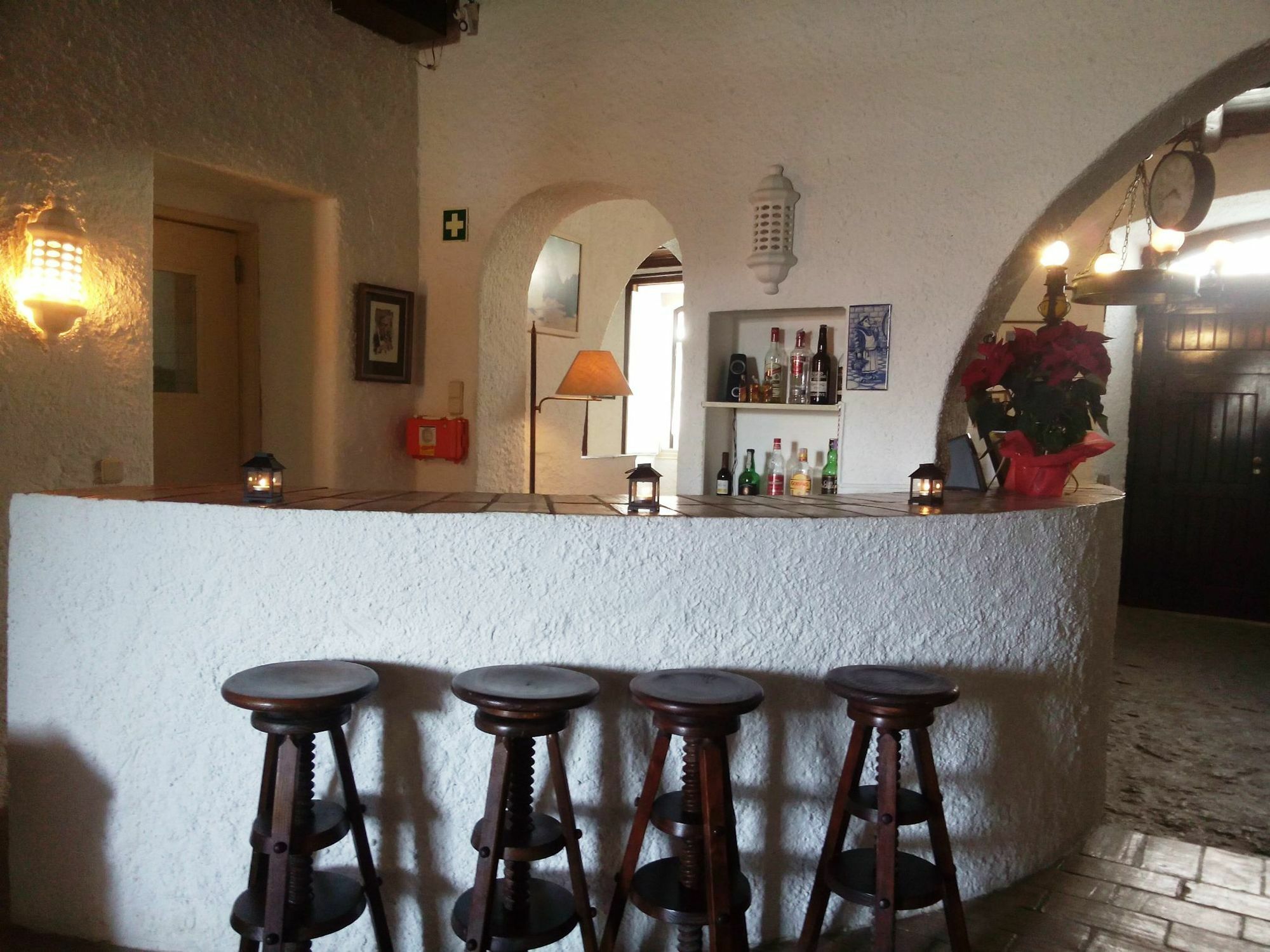 Отель Rio Arade Algarve Manor House Эштомбар Экстерьер фото